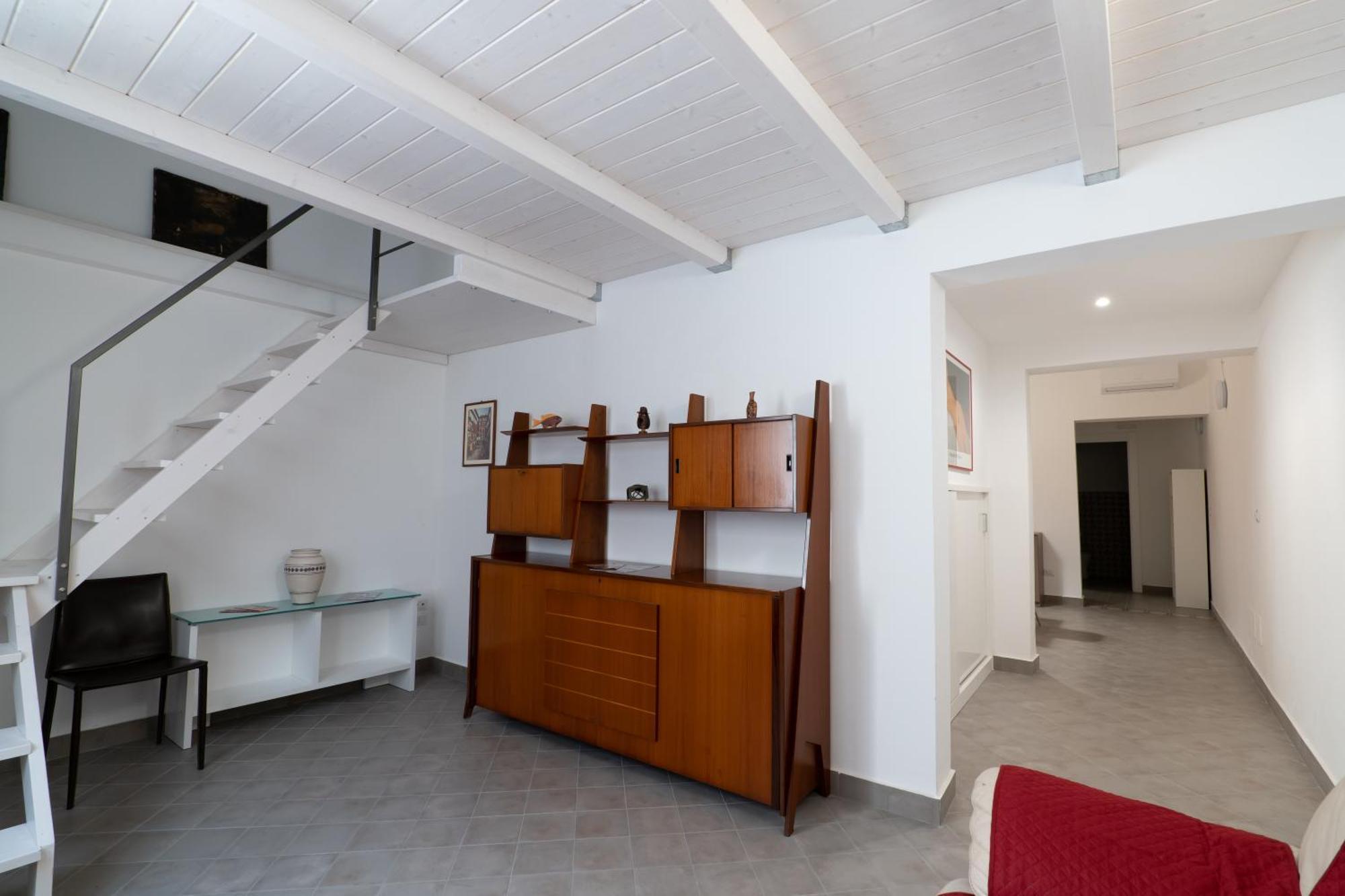 Woodenloft14 Catania